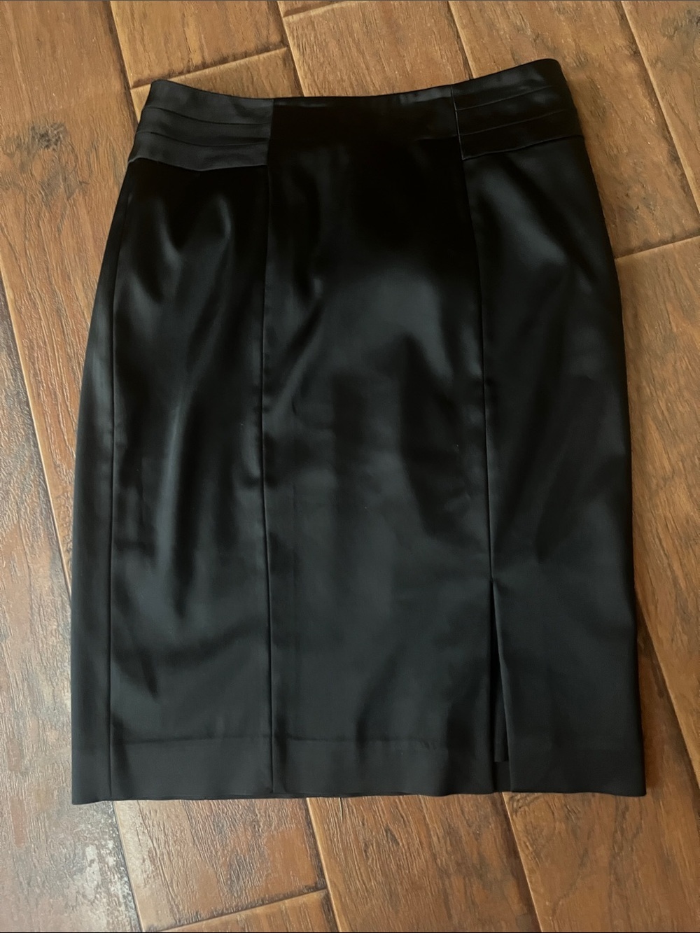 White House Black Market Black Satin Pencil Skirt - Size 4